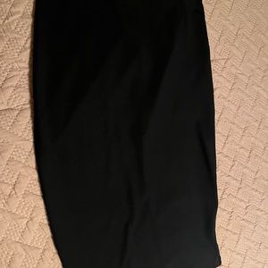 Beautiful pencil skirt sheer detail on the back